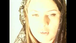 Ysbryd o gyd-busted ei hun ymennydd allan yn dod i redhaired slut gyda boobs gwyngalchog ar ôl haedcore cyfathrach rywiol gyda thri o gymrodyr i&#039;w hatgoffa am ei ddyled