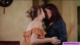 Ivy Wolfe a-mhàin i casan Magdalene StMichaels licks leig i pussy Ivy Wolfe a-mhàin i casan Magdalene StMichaels licks leig i pussy