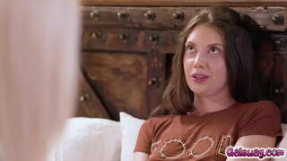 Тайная Муҳаббати Байни Ду Горячими Лесбиянками