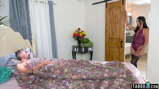 Tawhito pāpā whero tikaokao tona tūpuhi latina tamāhine