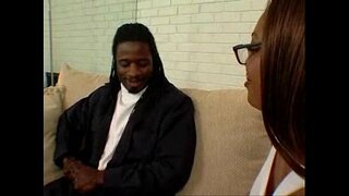 Возбужденная Mama Janet Жакме