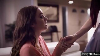 Тийнейджър бързо се променя по време на срещата на сестра си с момичето, с която тя се запознава в Интернет.Тя переодевается, за да изглежда като сестра си, и се появява в дома си посещения.Тя манипулира момиче, принуждавайки го към секса